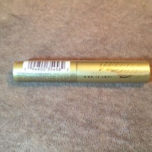 NEW - Travel Size Stila Huge Extreme Mascara